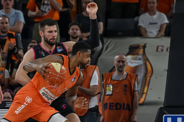 是领奖台上 是领奖台上