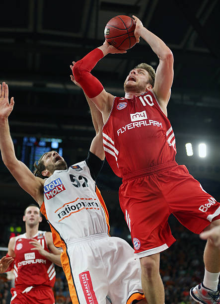 对手陷入被 对手陷入被