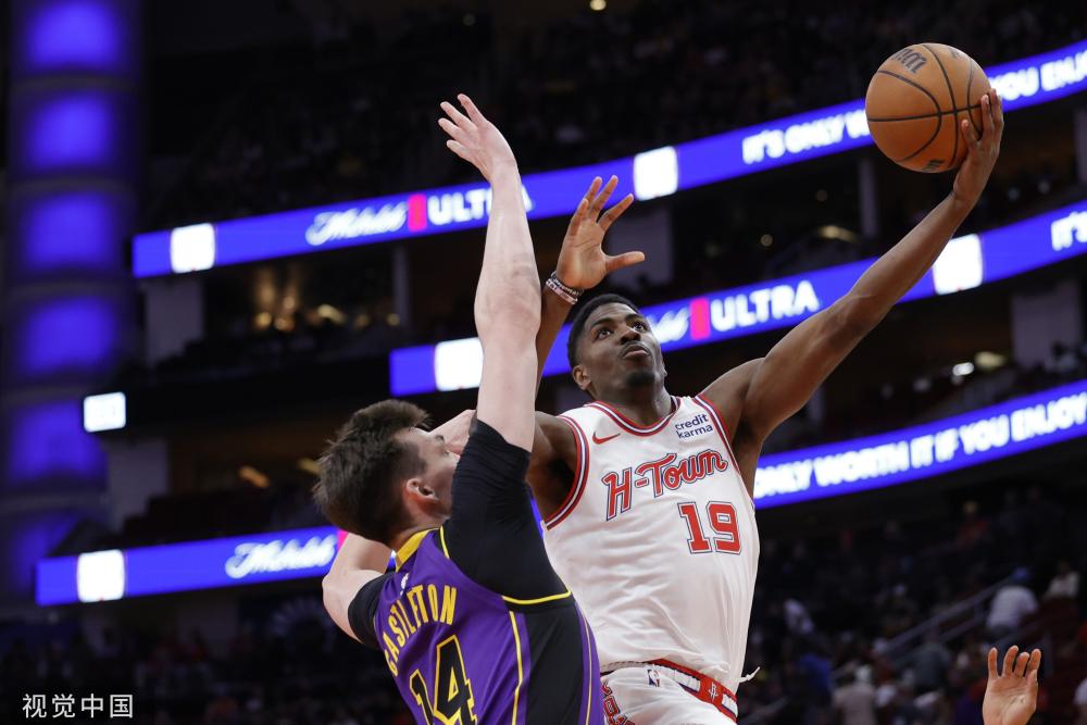 通过定期的 通过定期的